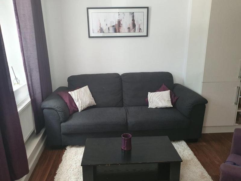 Double Room With Shared Bathroom Лондон Екстер'єр фото